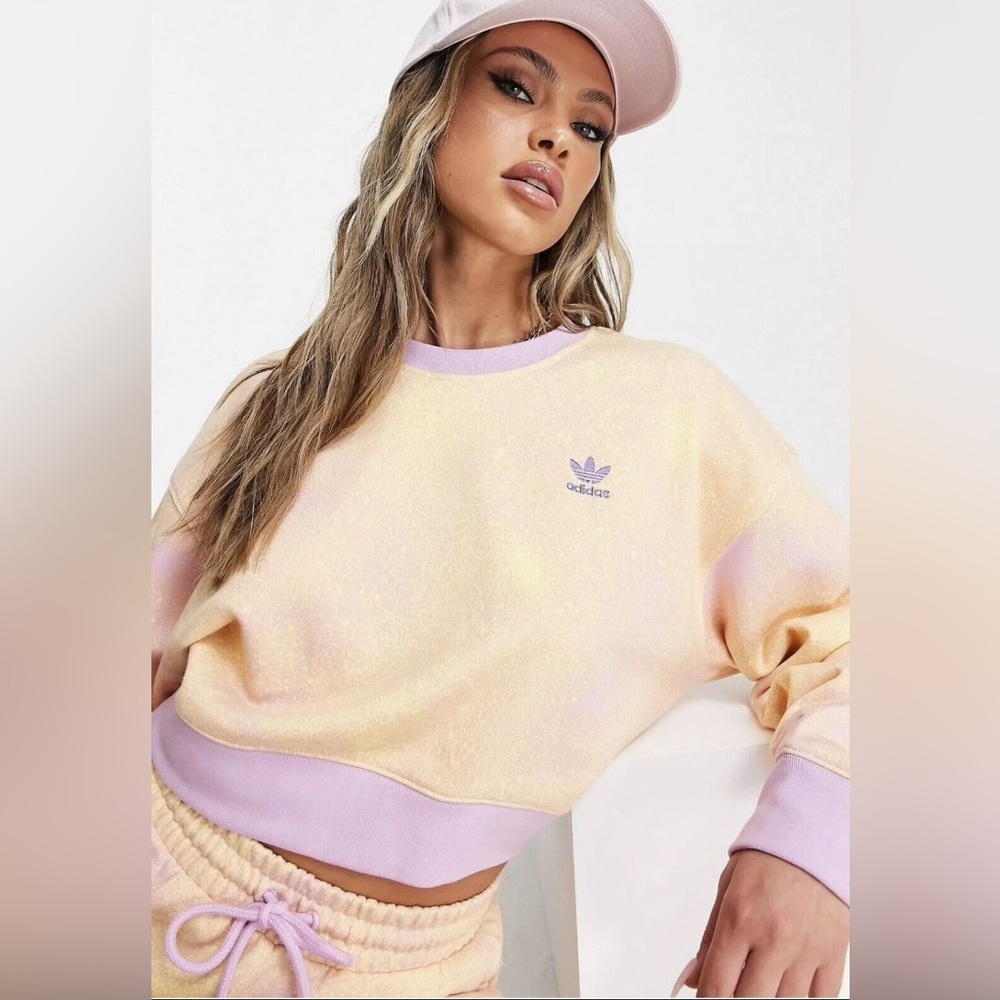 Adidas Originals Cropped Sweatshirt Size Medium Like New Condition
